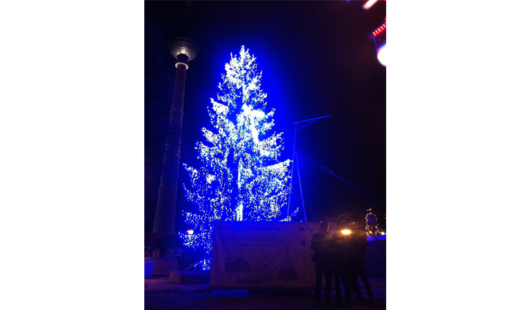 PayPal Charity Weihnachtsbaum 2012